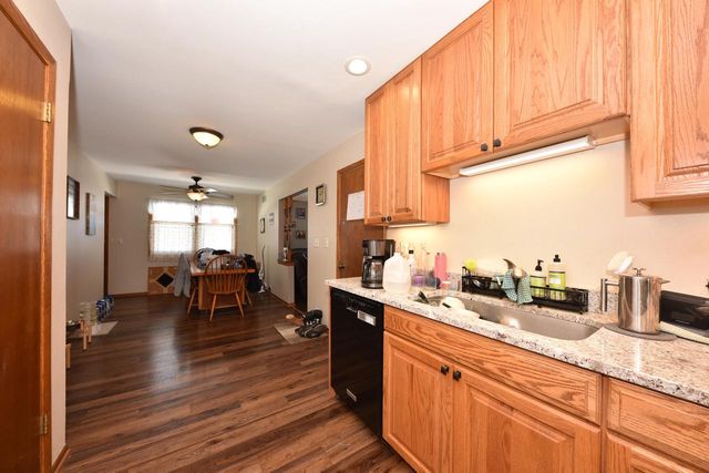 N101W15725 Council Bluffs DRIVE, Germantown, WI 53022