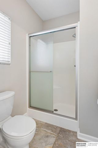 3018 N 144th Terrace, Omaha, NE 68116