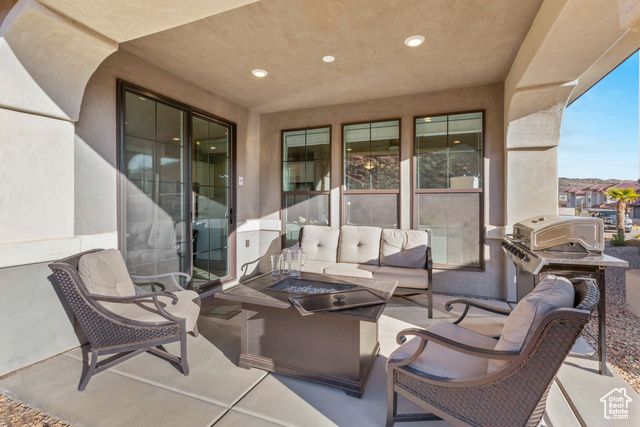 2343 E ESCONDIDO DR, Washington, UT 84780