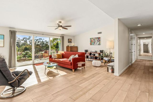 5760 Urban Drive, La Mesa, CA 91942