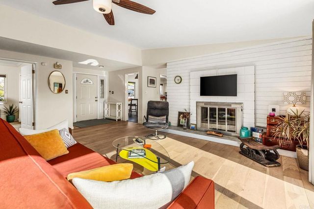 5760 Urban Drive, La Mesa, CA 91942