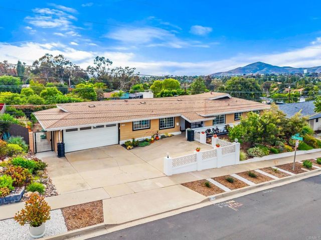 5760 Urban Drive, La Mesa, CA 91942