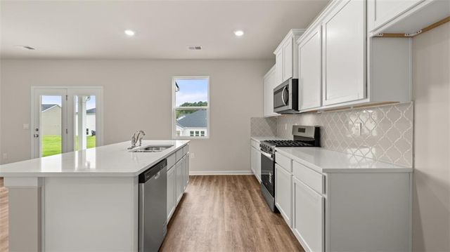 142 Defilippe Drive, Statham, GA 30666