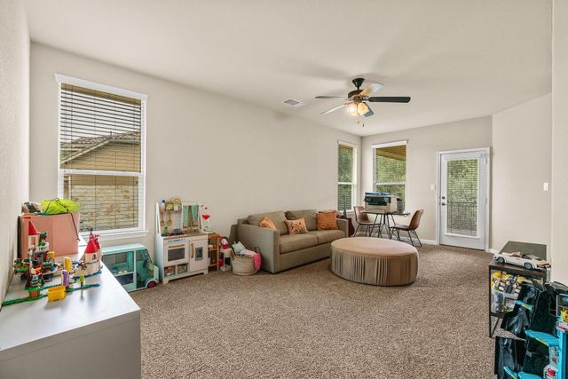513 S Meadowlark ST A, Lakeway, TX 78734