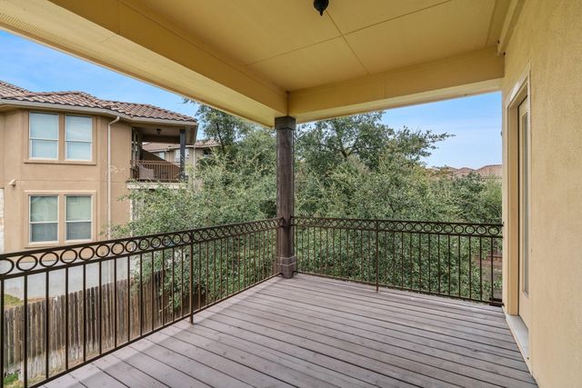 513 S Meadowlark ST A, Lakeway, TX 78734