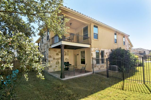513 S Meadowlark ST A, Lakeway, TX 78734