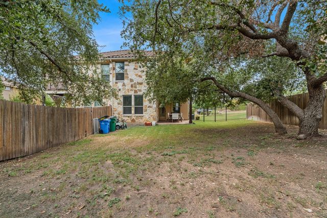 513 S Meadowlark ST A, Lakeway, TX 78734