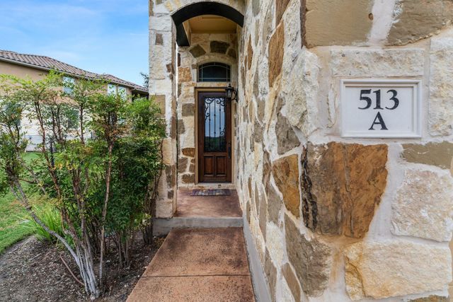 513 S Meadowlark ST A, Lakeway, TX 78734