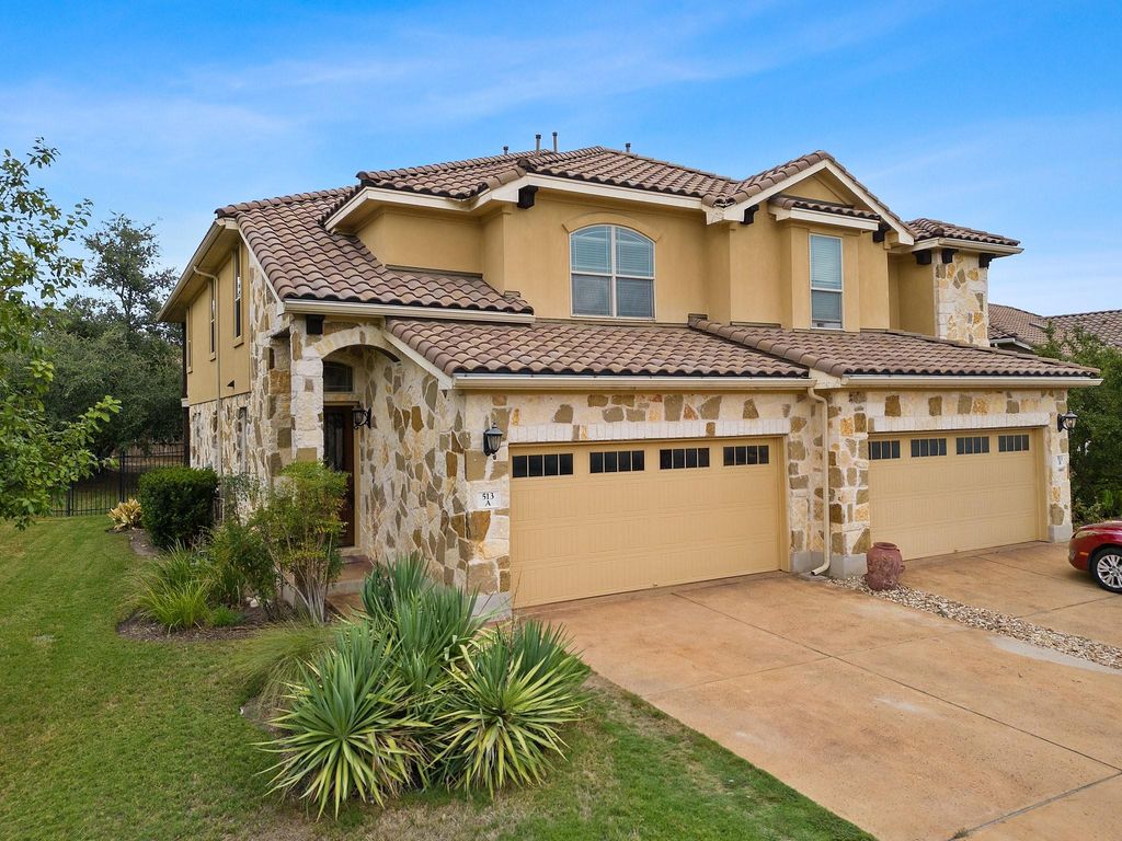 513 S Meadowlark ST A, Lakeway, TX 78734