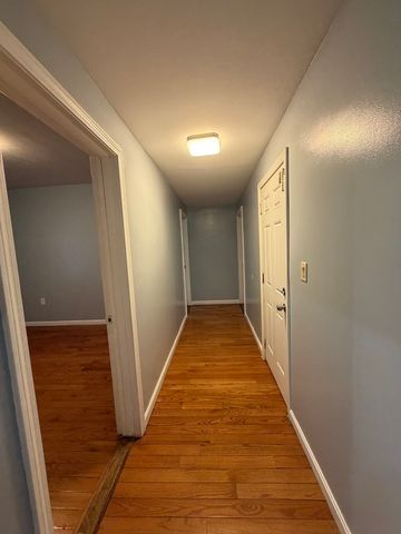 51 Snell St 3, Brockton, MA 02301