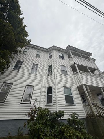 51 Snell St 3, Brockton, MA 02301