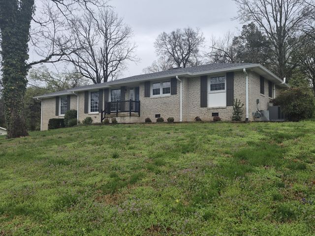 742 Currey Rd, Nashville, TN 37217