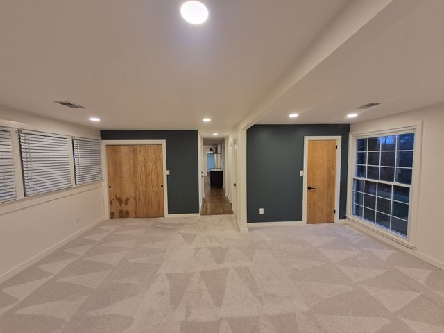 742 Currey Rd, Nashville, TN 37217