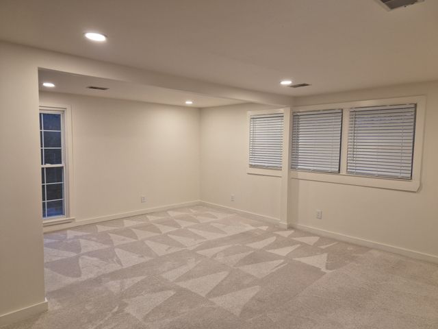 742 Currey Rd, Nashville, TN 37217