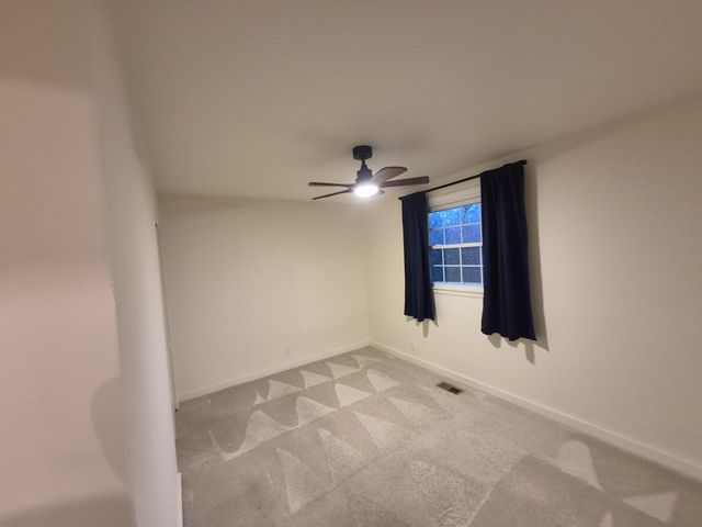 742 Currey Rd, Nashville, TN 37217