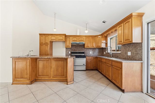 1454 Gulf, Wilmington, CA 90744