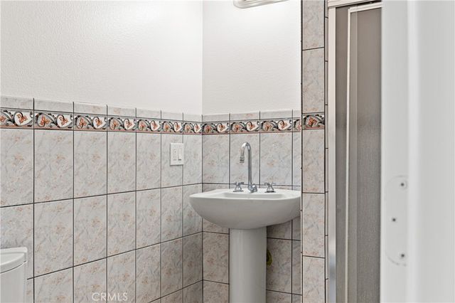 1454 Gulf, Wilmington, CA 90744