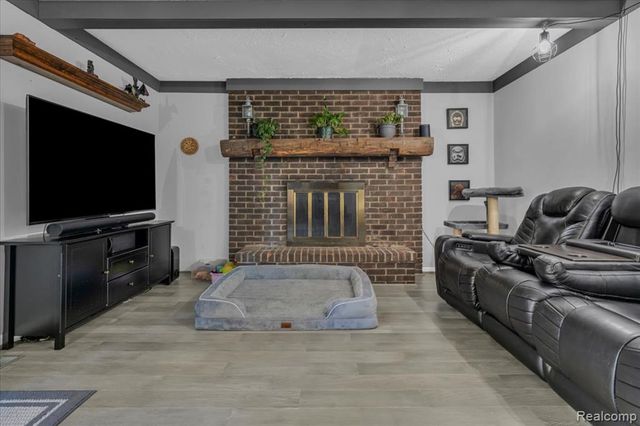 4608 Huntington Drive, Port Huron, MI 48060