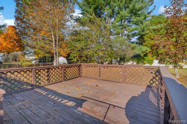 4608 Huntington Drive, Port Huron, MI 48060