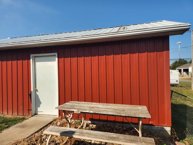 614 N First Street, Knoxville, IA 50138