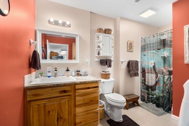 611 Rocky Dr, Dickson, TN 37055