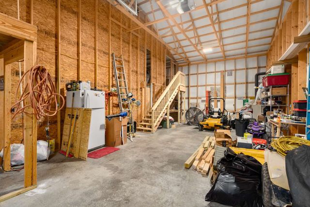 611 Rocky Dr, Dickson, TN 37055