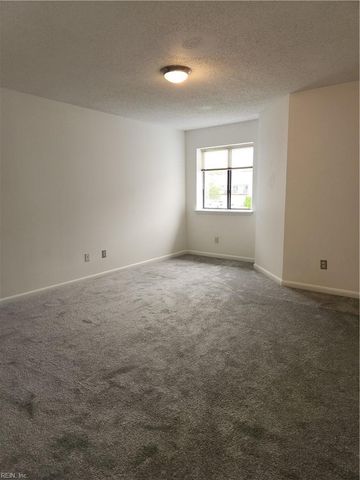 2914 Lyme Regis QUAY, Virginia Beach, VA 23452