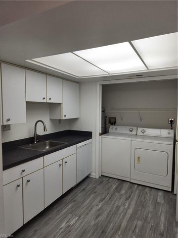 2914 Lyme Regis QUAY, Virginia Beach, VA 23452