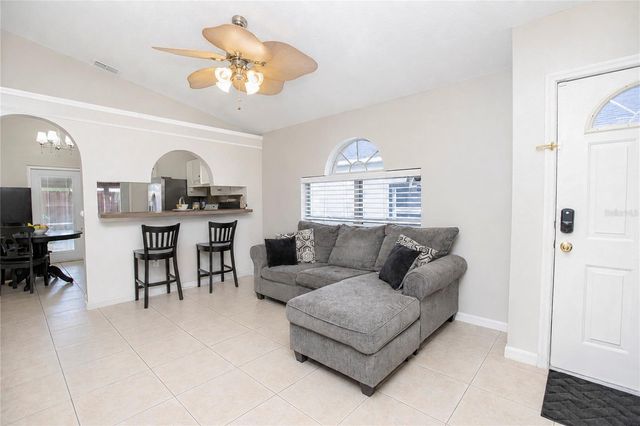 519 BEASLEY COURT, Orlando, FL 32807
