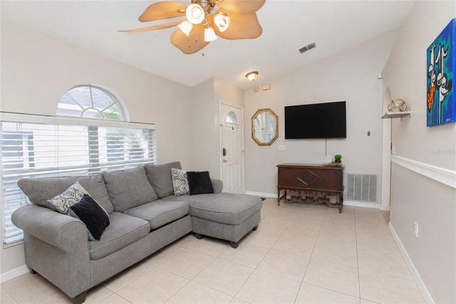 519 BEASLEY COURT, Orlando, FL 32807