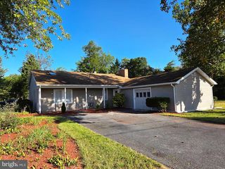 909 W WHITE HORSE PIKE, Egg Harbor City, NJ 08215