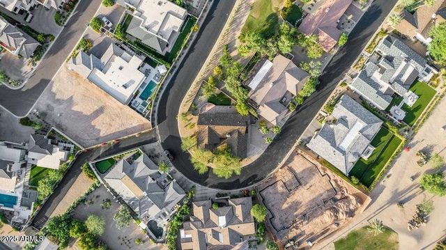 5635 E LINCOLN Drive 34, Paradise Valley, AZ 85253