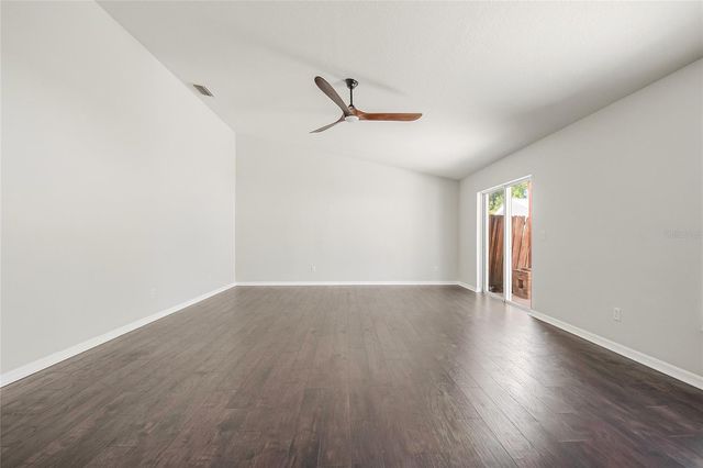 221 ROSA AVENUE, Oviedo, FL 32765