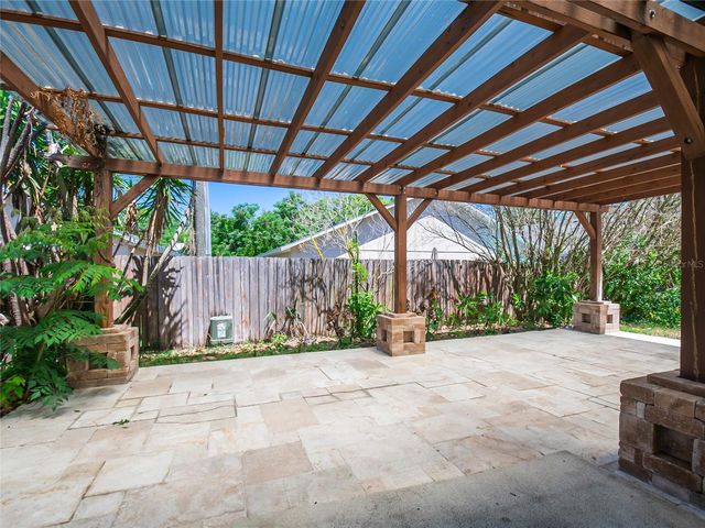 221 ROSA AVENUE, Oviedo, FL 32765