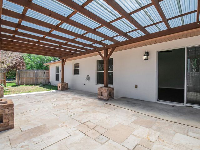 221 ROSA AVENUE, Oviedo, FL 32765