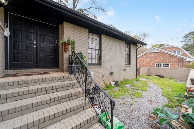 957 Rowland Road, Stone Mountain, GA 30083