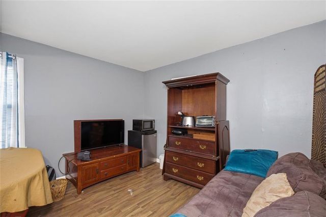 957 Rowland Road, Stone Mountain, GA 30083