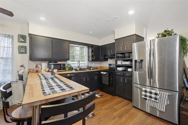 957 Rowland Road, Stone Mountain, GA 30083