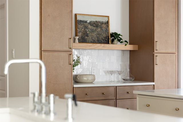 7407 Arbor Oaks Drive, Dallas, TX 75248