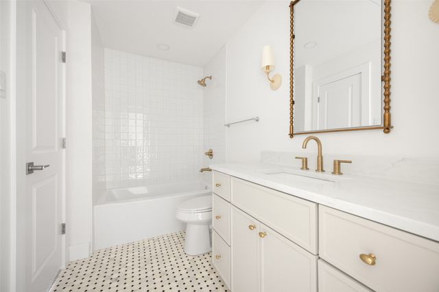 7407 Arbor Oaks Drive, Dallas, TX 75248