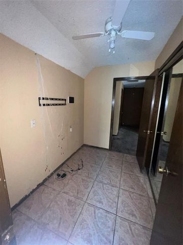 8813 N McMillan Avenue, Oklahoma City, OK 73132