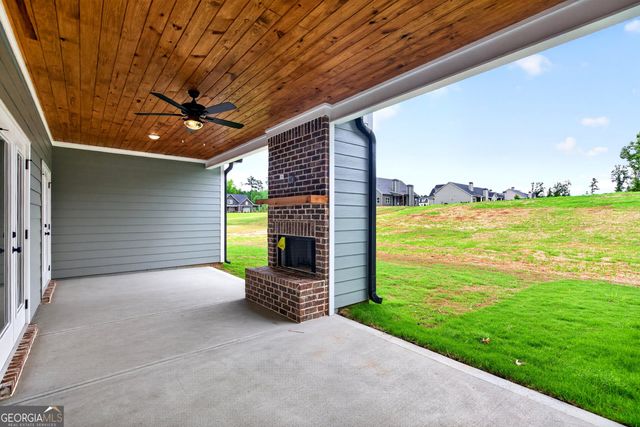 332 Cammie Way, Williamson, GA 30292