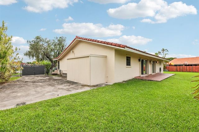13394 SW 1st Ter, Miami, FL 33184