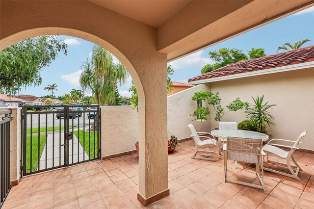 13394 SW 1st Ter, Miami, FL 33184