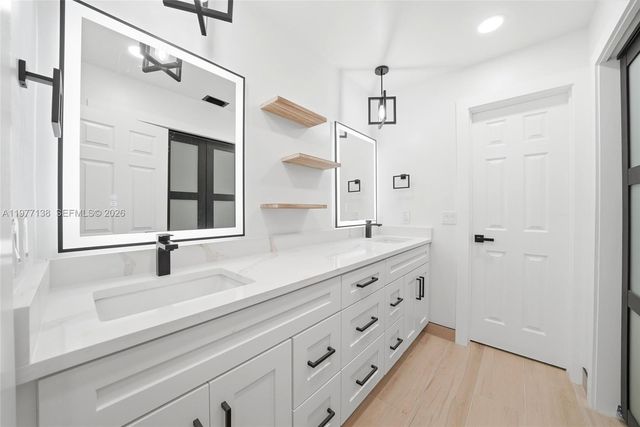 1880 NE 206th Ter, Miami, FL 33179