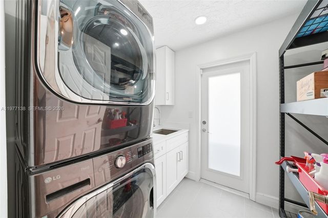 1880 NE 206th Ter, Miami, FL 33179