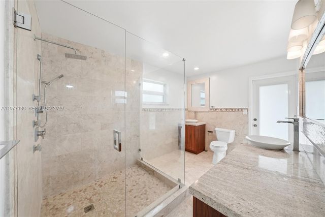 1880 NE 206th Ter, Miami, FL 33179