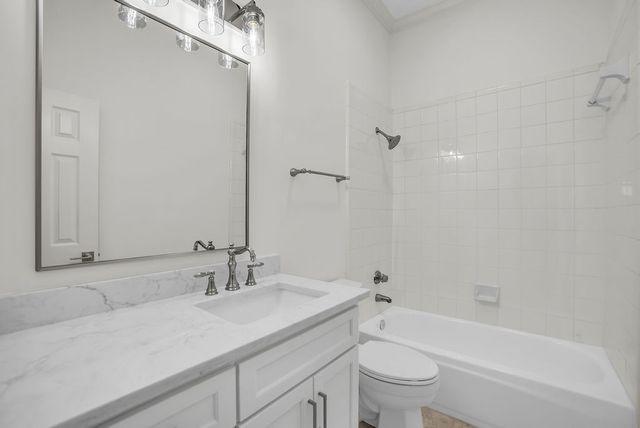 6068 Thursby Avenue, Dallas, TX 75252