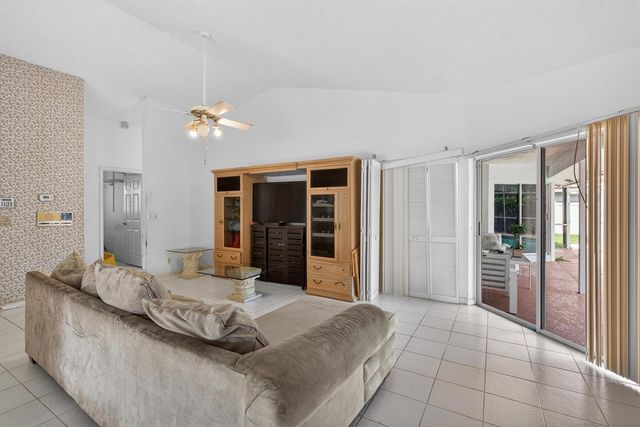 2825 NW 29th Drive, Boca Raton, FL 33434