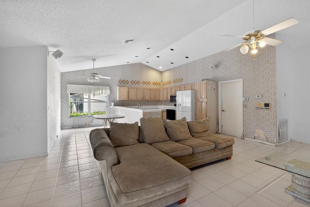 2825 NW 29th Drive, Boca Raton, FL 33434